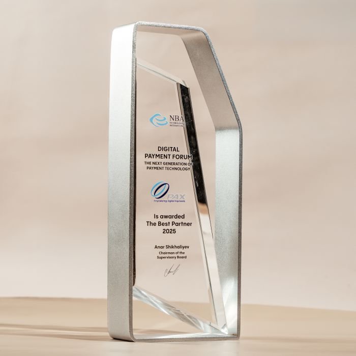 Kristal plaket